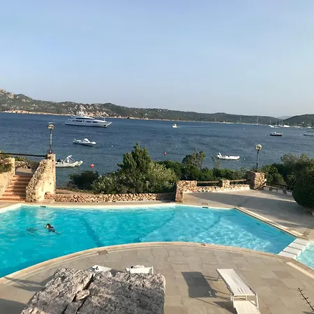 Con Grande Terrazza Vista Mare A * Порто-Черво